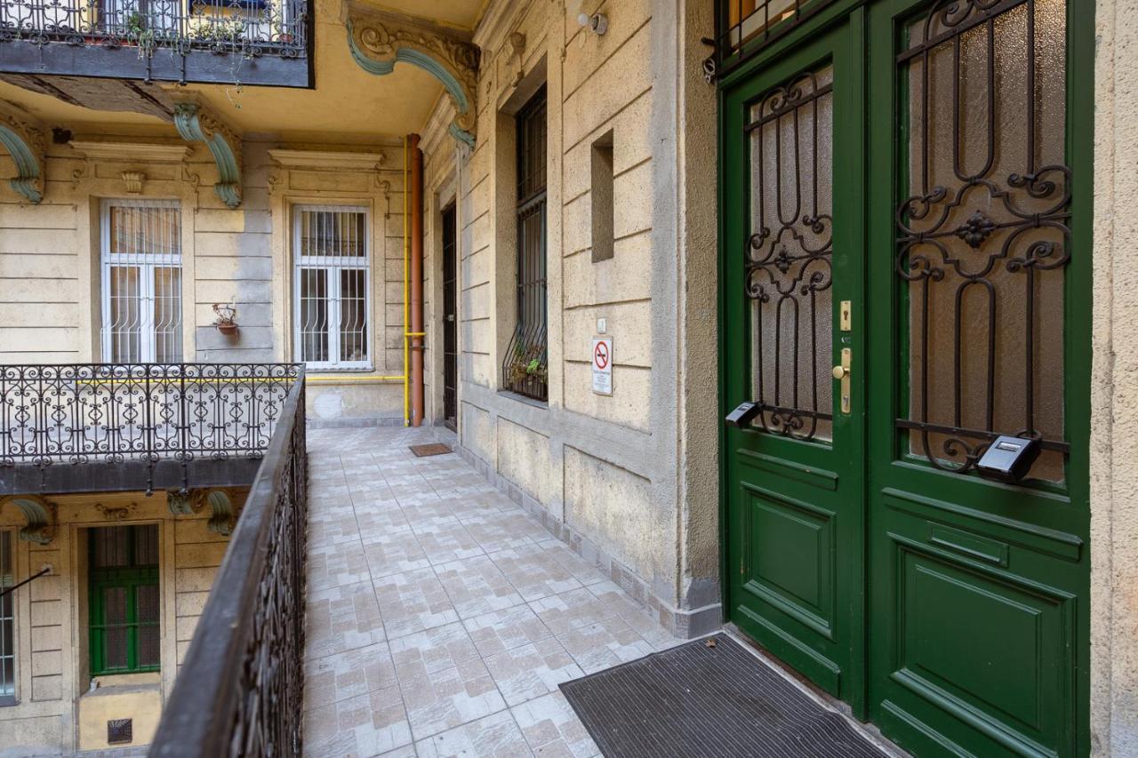 Modern Stylish Loft Next To New York Palace Budapesta Exterior foto